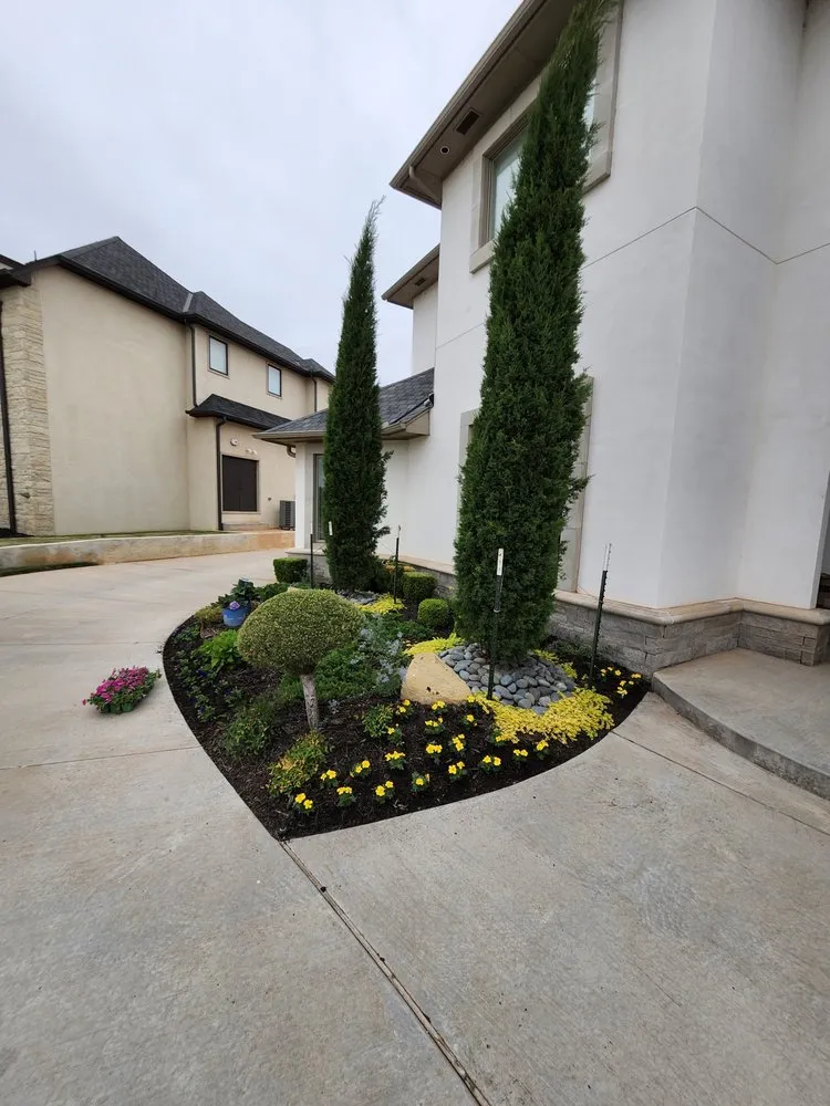 Local garden landscaping for homes in Norman, OK by Juan Lawn Care