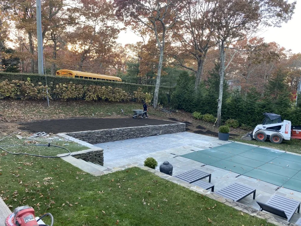 Local garden landscaping for homes in East Hampton, NY by Juan Vargas Landscaping