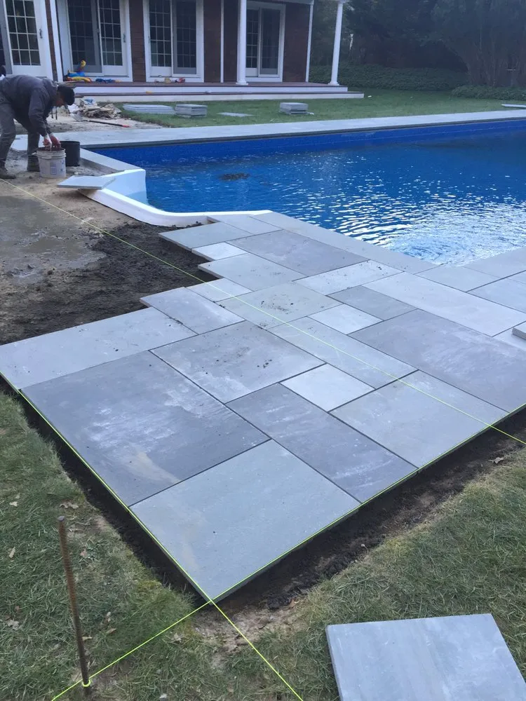 Affordable lawn mowing service for residential properties in East Hampton, NY by Juan Vargas Landscaping