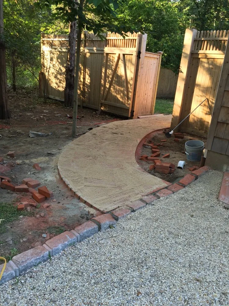 Professional lawn care service in East Hampton, NY - Juan Vargas Landscaping