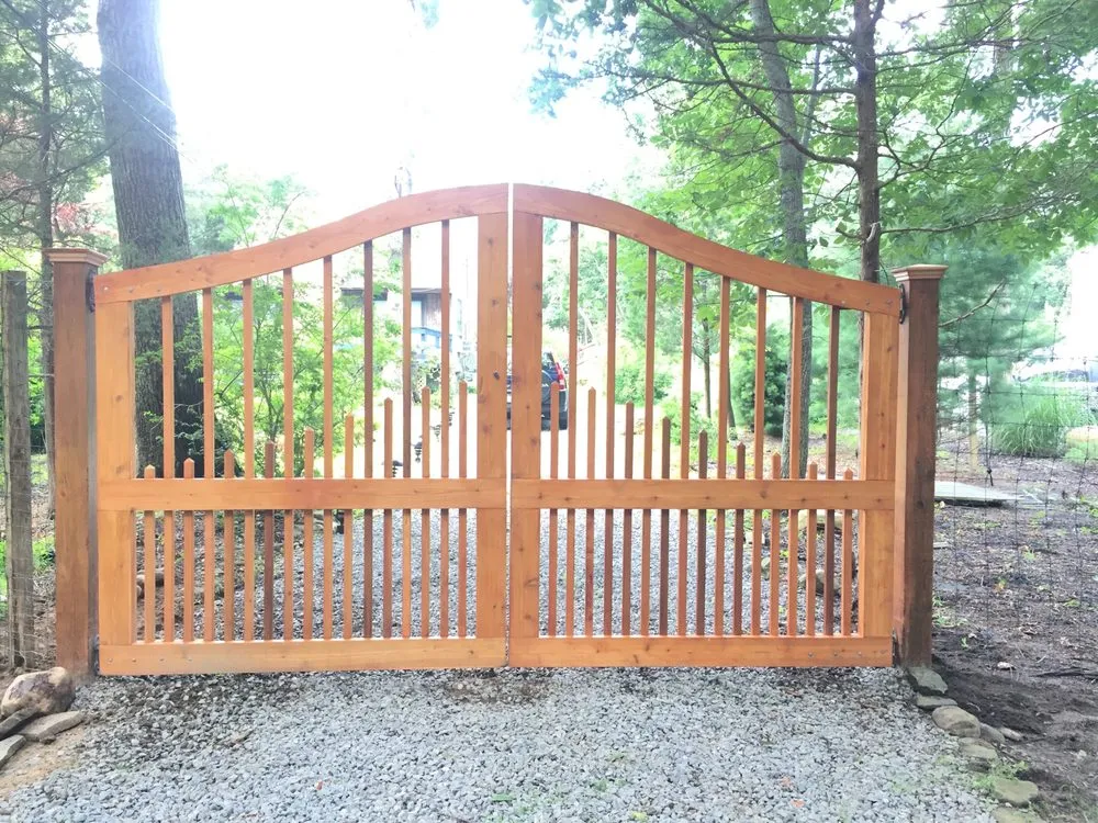 Trusted yard maintenance experts serving East Hampton, NY - Juan Vargas Landscaping