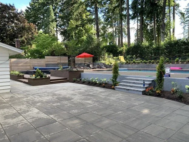 Local lawn care service in Damascus, OR by Juanes Landscape