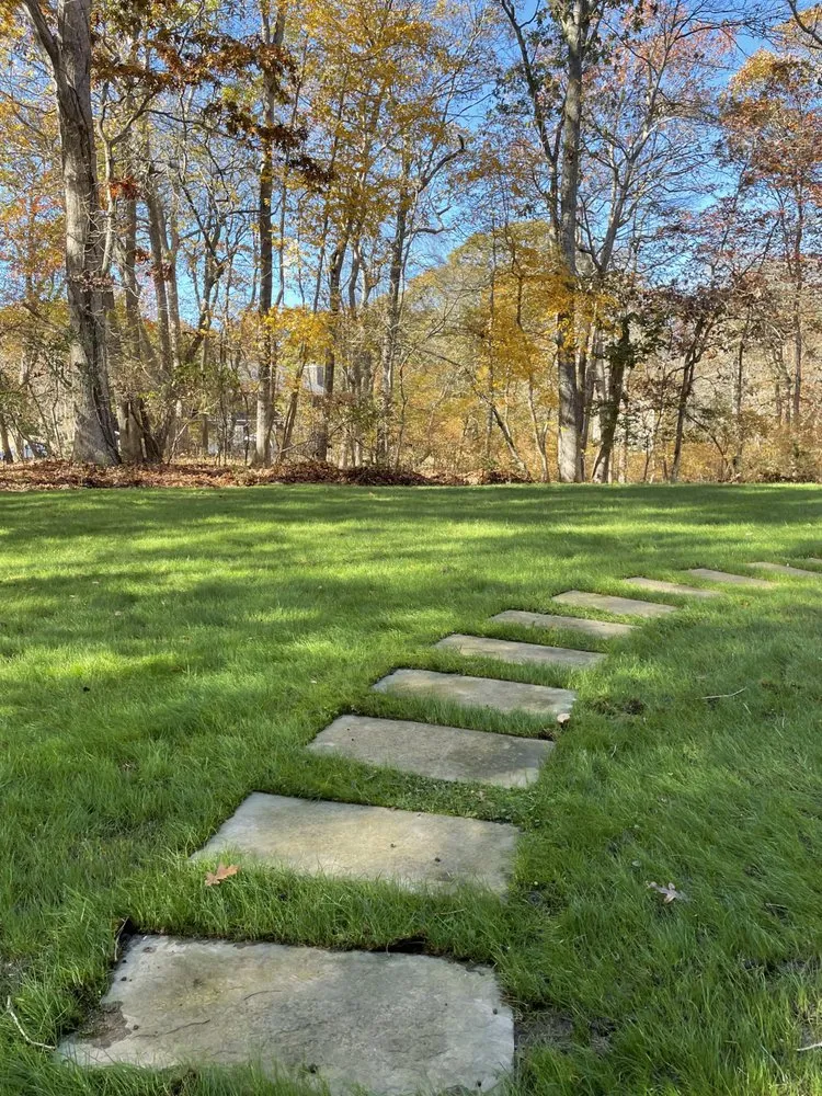 Professional landscaping services in Hampton Bays, NY - Juanito Landscaping