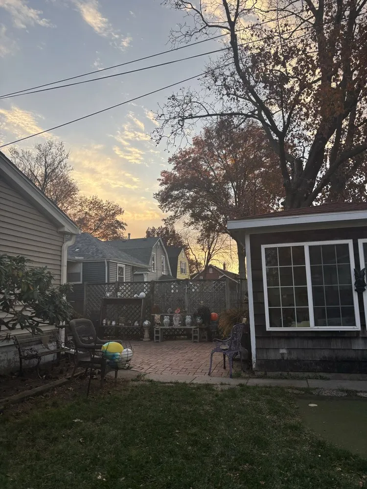 Reliable yard cleanup service in Davenport, IA by Juan’s & Son Landscaping and More