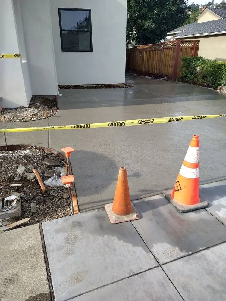 Reliable landscape design experts serving San Mateo, CA - Juan's Complete Gardening Services