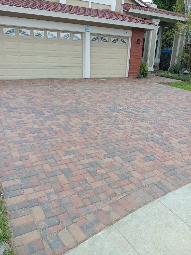 Top-rated lawn mowing service in San Mateo, CA by Juan's Complete Gardening Services