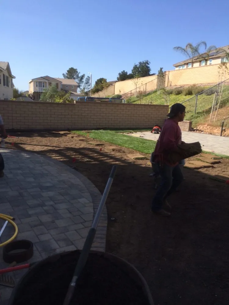 Top-rated garden landscaping for beautiful yards across Santa Clarita, CA - Juan's Gardening Service