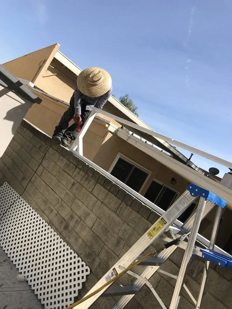 Professional garden landscaping experts serving Santa Clarita, CA - Juan's Gardening Service