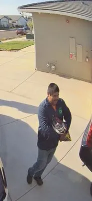 Juan's Landscaping & Gardening Service Logo