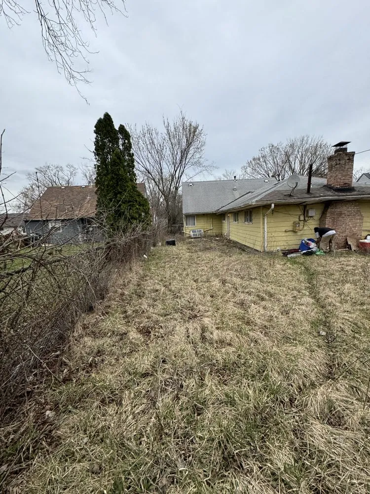 Trusted lawn care service for homes across Heights, IL - Juans Landscaping & Junk Removal