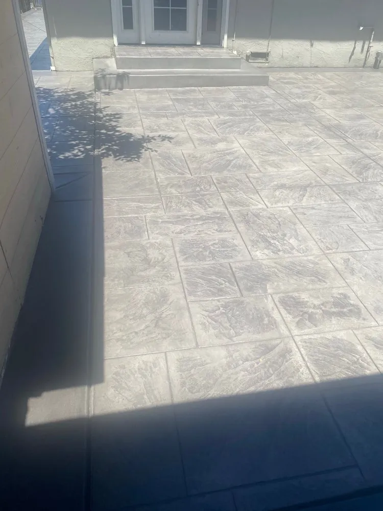 Reliable lawn care service experts serving Pittsburg, CA - Juan's Landscaping & Tree Service