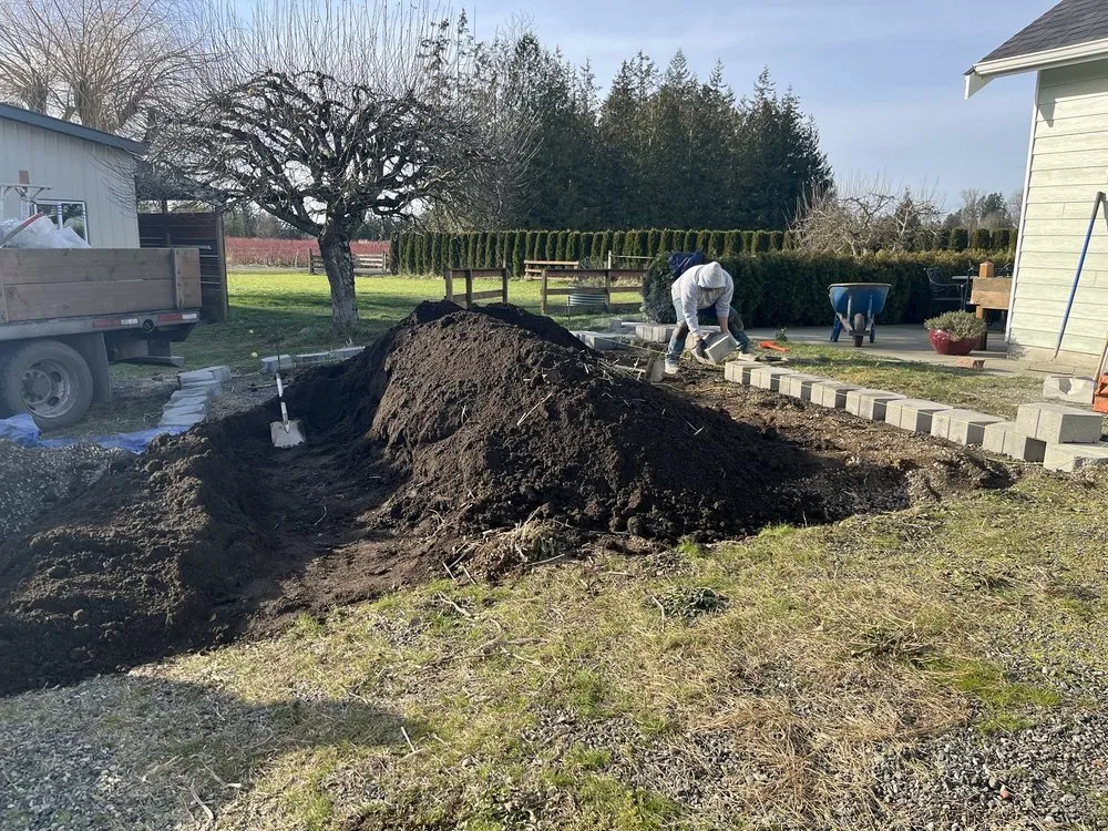 Local landscaping services experts serving Bellingham, WA - Juan's Landscaping and Cutting Trees Contractor