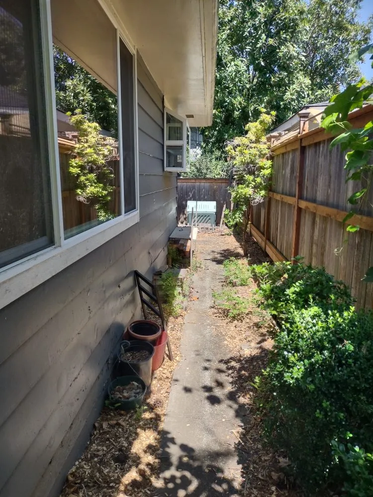 Local yard cleanup service experts serving Vancouver, WA - Juan's Landscaping