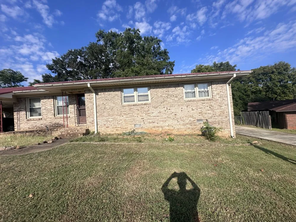 Top-rated yard maintenance for beautiful yards in Northport, AL by Juan’s Lawn Care And Landscaping