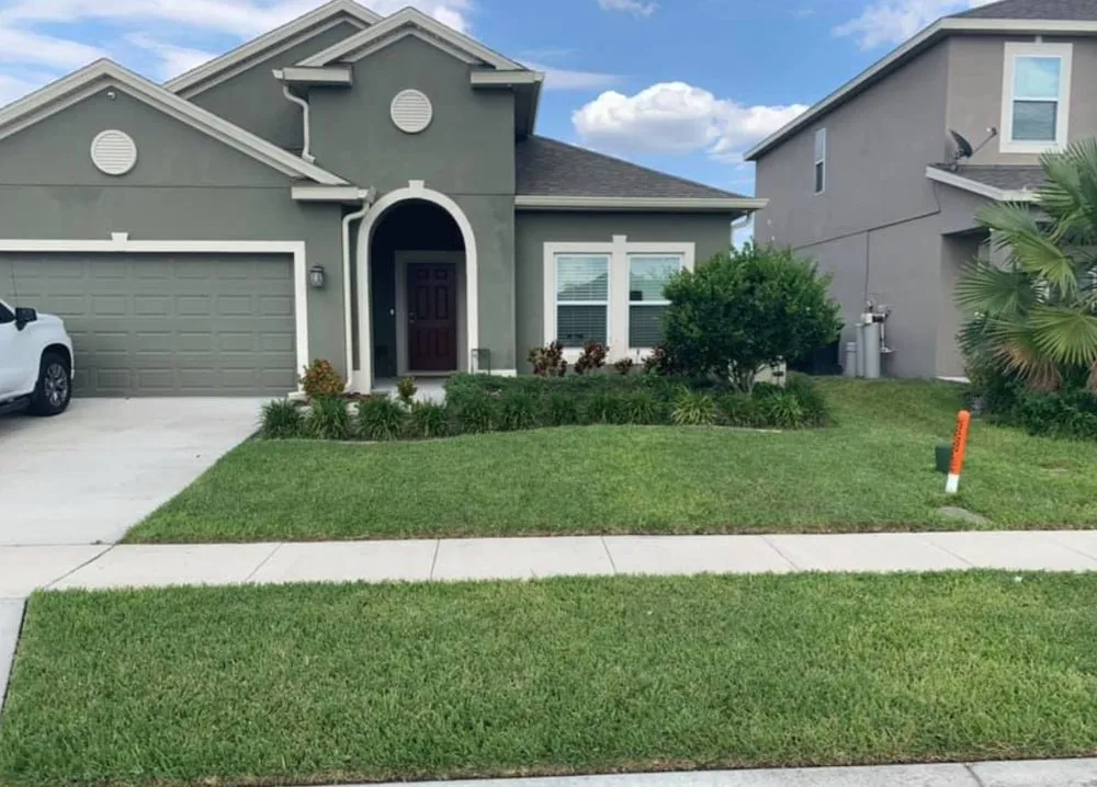 Local landscaping services for outdoor upgrades across St. Cloud, FL - Juan's Pressure wash and Lawn care