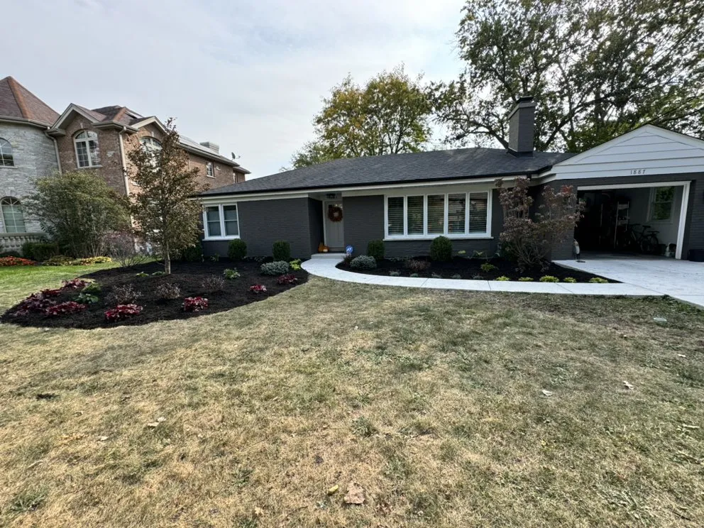 Top-rated lawn mowing service in Glenview, IL - Juan’s Professional Landscaping