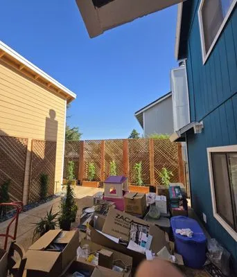 Juan's Royal Landscape & Maintenance Services Logo