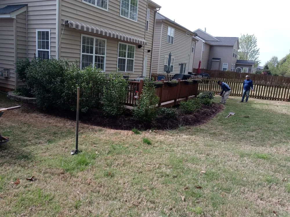Professional lawn mowing service in Huntersville, NC - Juarez A&J Landscaping