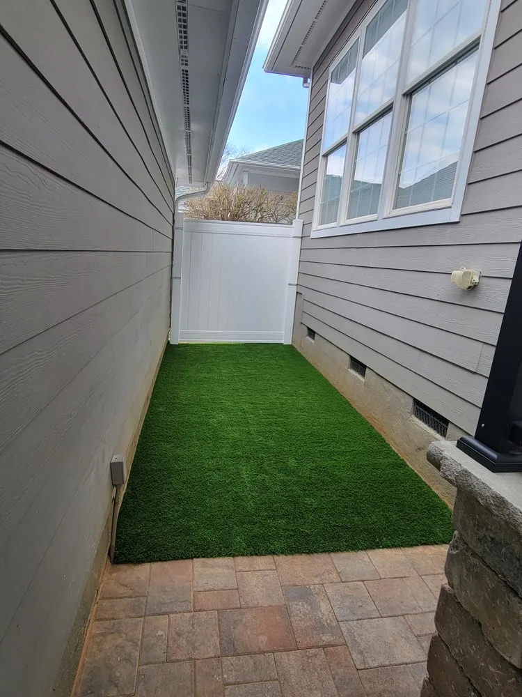 Top-rated yard maintenance in Huntersville, NC by Juarez A&J Landscaping