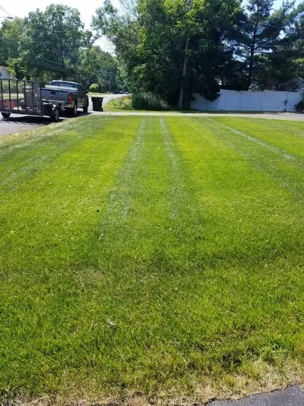 Affordable lawn mowing service in Keansburg, NJ by Juarez complete landscaping