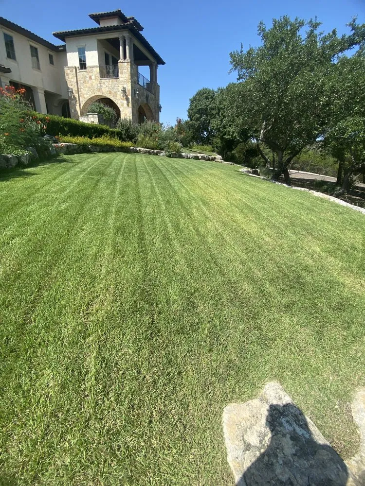Professional landscape installation experts serving Comfort, TX - Juarez Landscaping