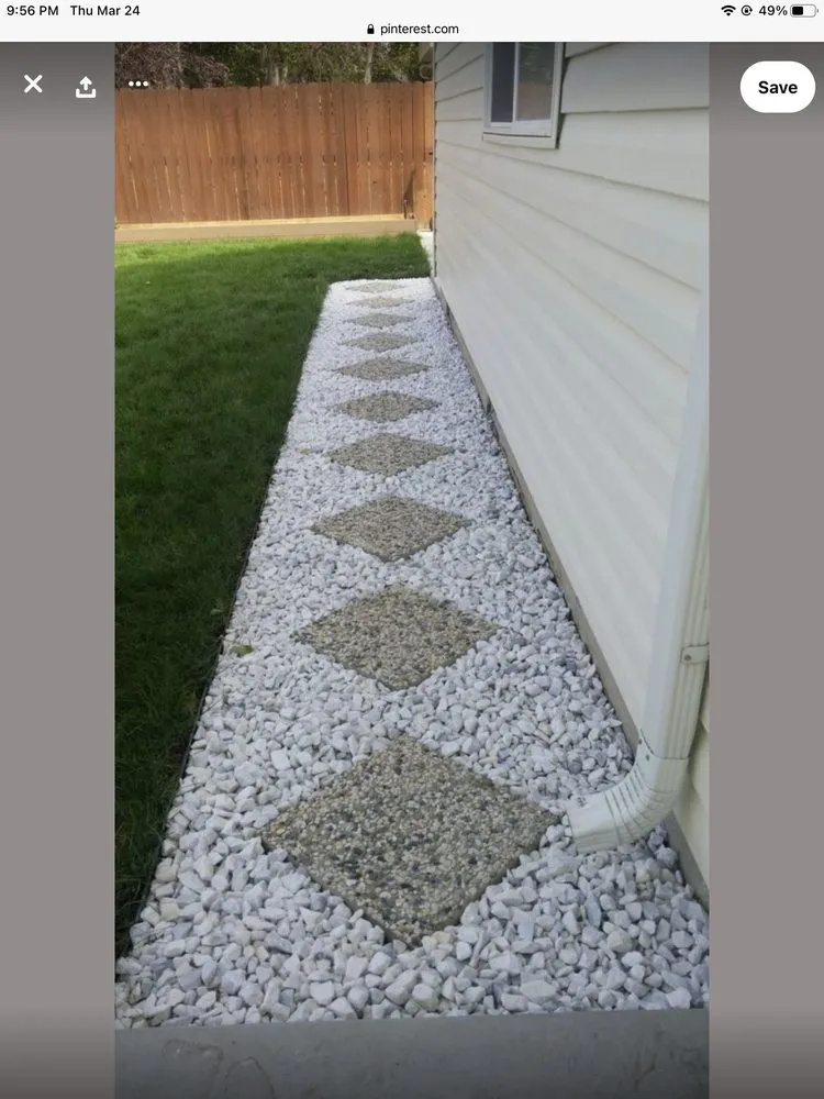 Local yard maintenance in Dodge City, KS by Juarez Lawn & Landscaping