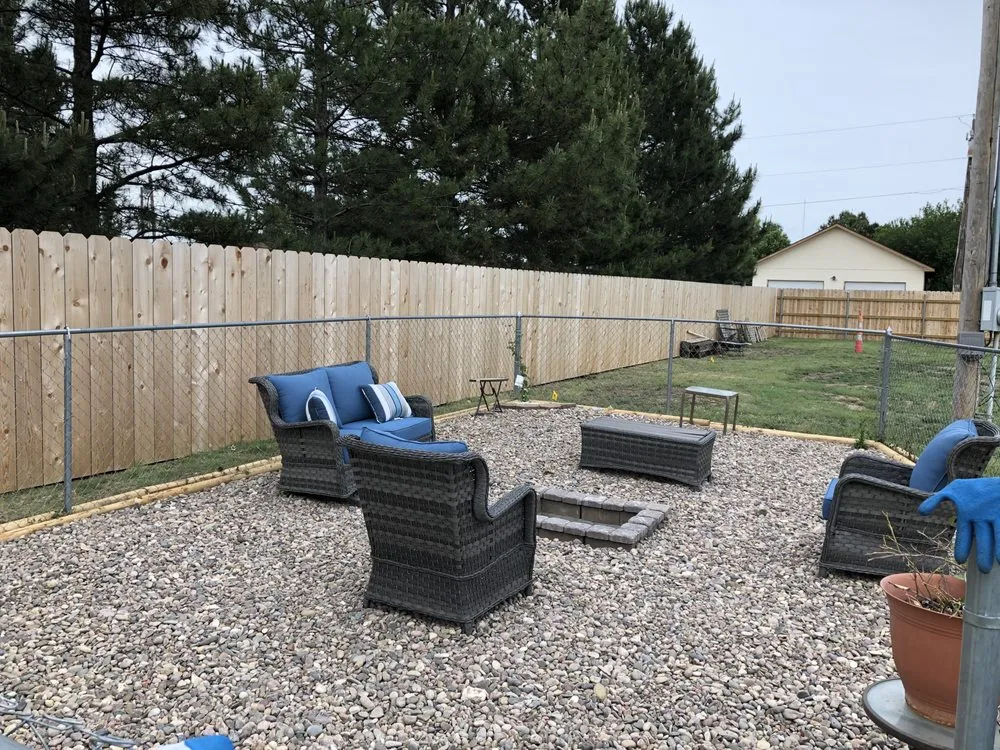 Professional yard cleanup service for homes in Dodge City, KS by Juarez Lawn & Landscaping