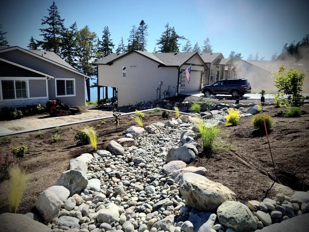 Reliable lawn mowing service in Dodge City, KS - Juarez Lawn & Landscaping