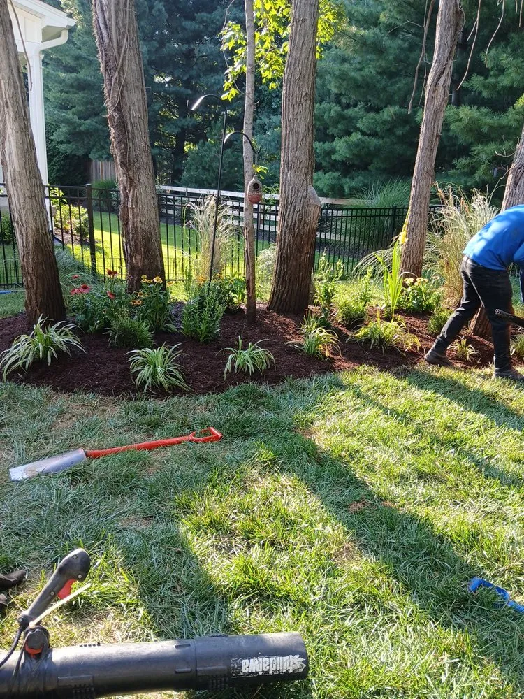 Top-rated garden landscaping in Louisville, KY - Juarez Lawn Care