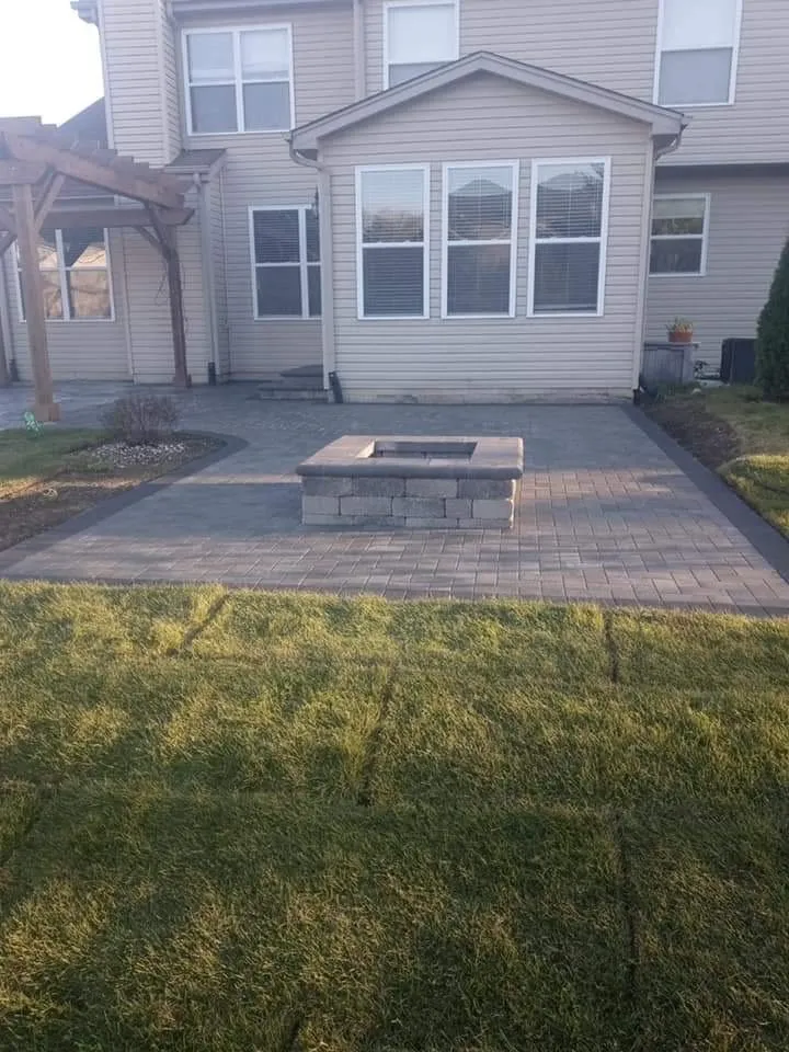 Custom yard cleanup service in Aurora, IL by Juarez R Professional Brickwork