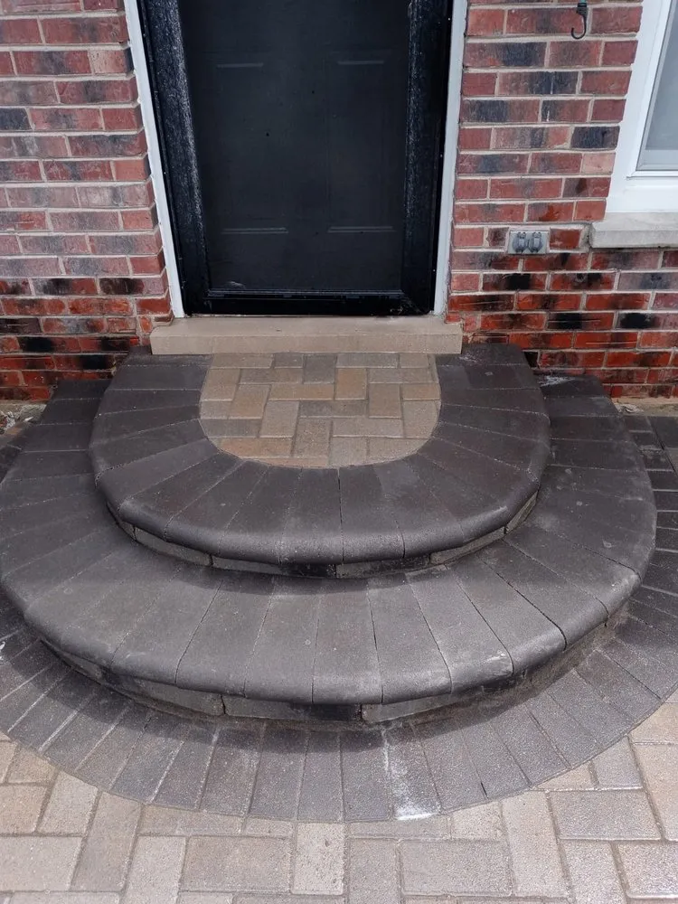 Expert yard cleanup service near you across Aurora, IL - Juarez R Professional Brickwork