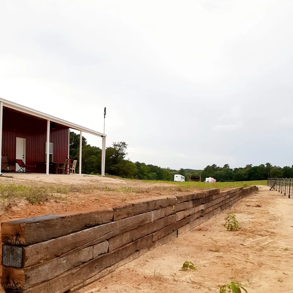 Affordable garden landscaping experts serving Gladewater, TX - Jud's Landscaping and Exterior Design