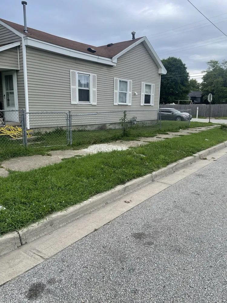 Professional garden landscaping in Shelbyville, IN - Julian Lancasping