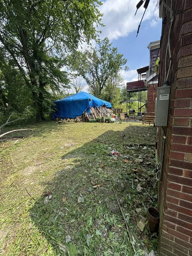 Affordable garden landscaping in Detroit, MI - Julian Lawncare And Maintenance