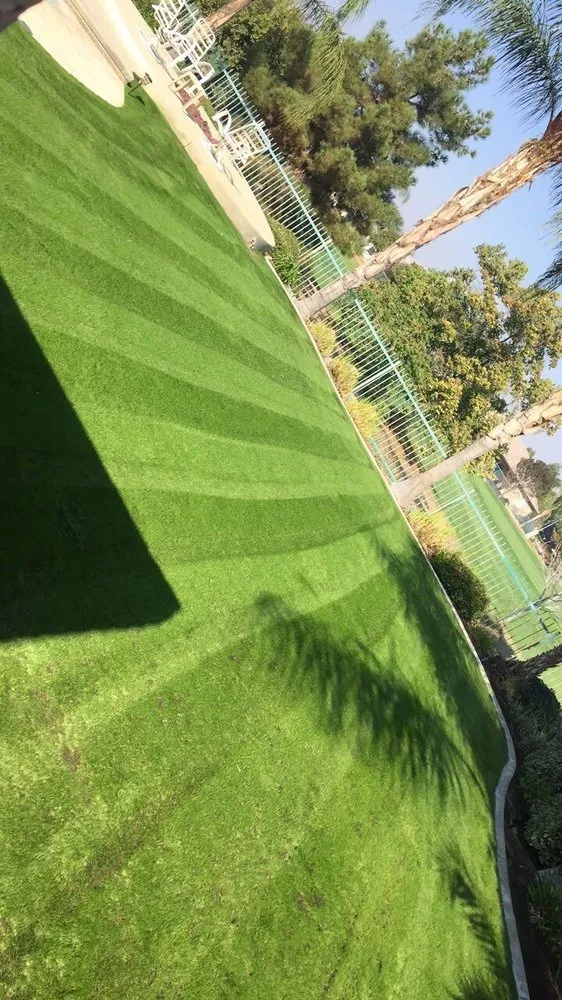 Local yard maintenance for homes across Bakersfield, CA - Julians Gardening Service