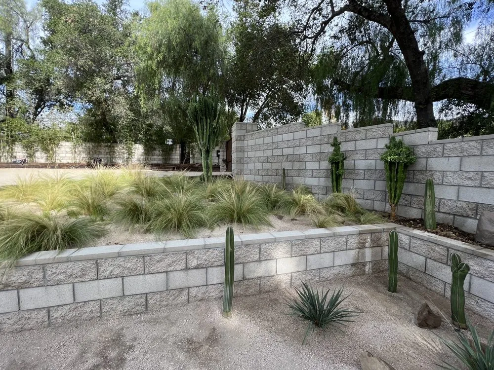 Professional outdoor landscaping for year-round maintenance in Oxnard, CA by Julian's landscaping