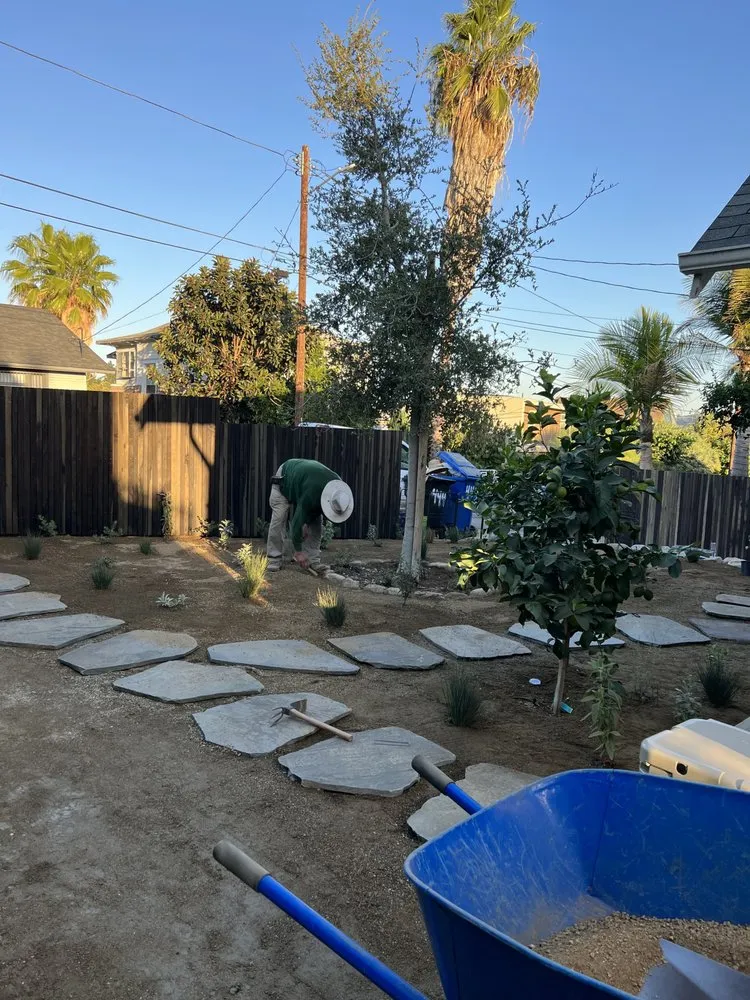 Custom landscaping services in Oxnard, CA - Julian's landscaping
