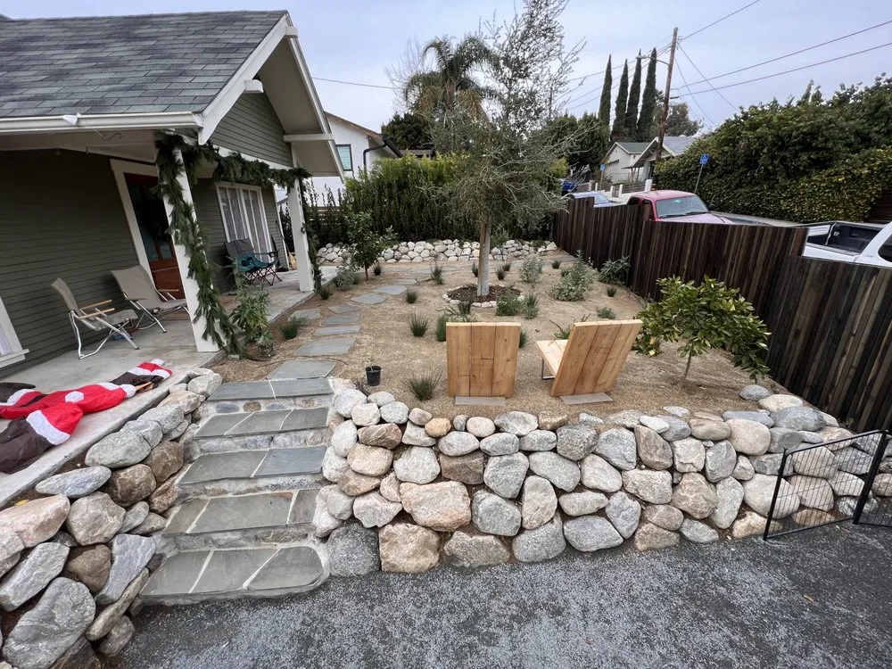 Expert landscaping services in Oxnard, CA - Julian's landscaping