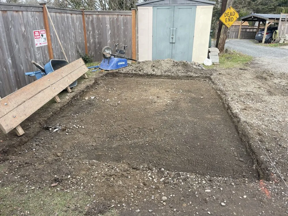 Professional outdoor landscaping experts serving Auburn, WA - Julians Tj Fencing & Landscaping