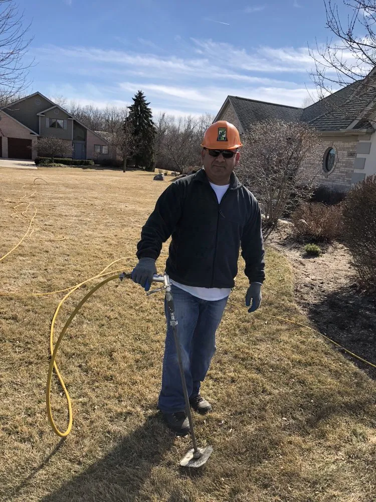 Local yard maintenance for homes in Waukegan, IL by JULIO Castillo
