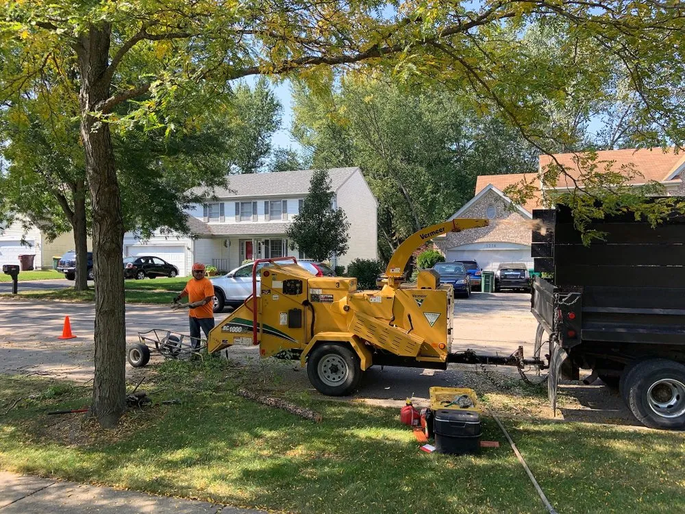 Expert landscape design for residential properties across Waukegan, IL - JULIO Castillo