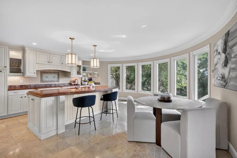 Local lawn care service in Sleepy Hollow, NY - Julio H Chapa Remodeling