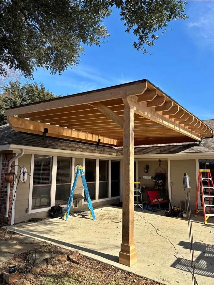 Local landscaping services experts serving Kent washington, WA - Julio Hernandez