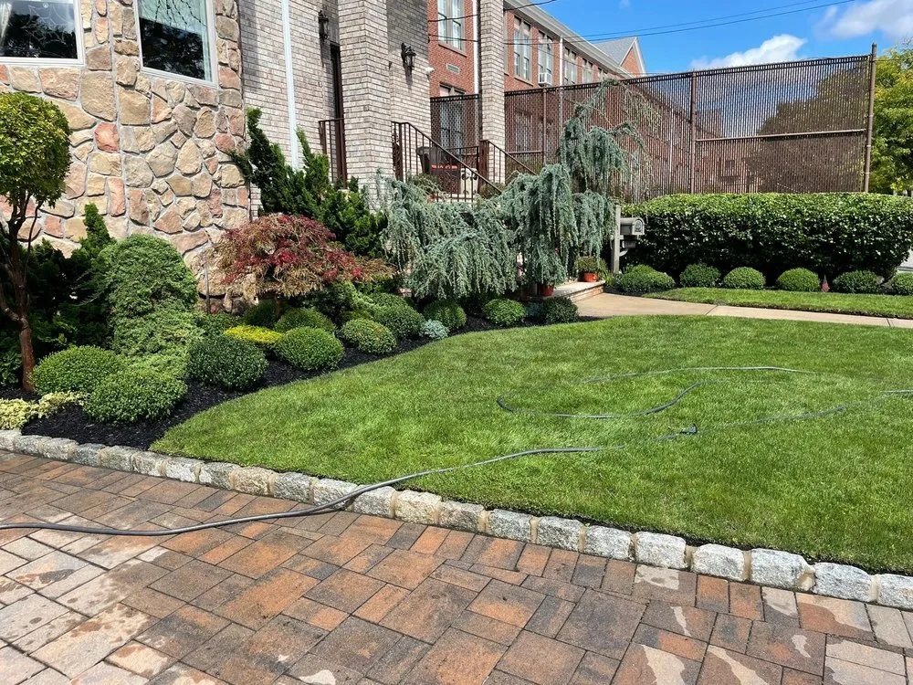 Expert landscaping services experts serving Passaic, NJ - Julio Landscaping