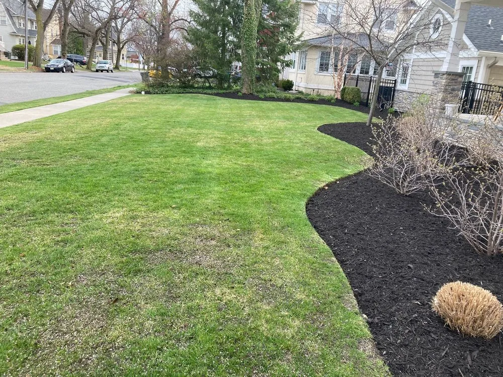 Custom yard cleanup service in Passaic, NJ by Julio Landscaping