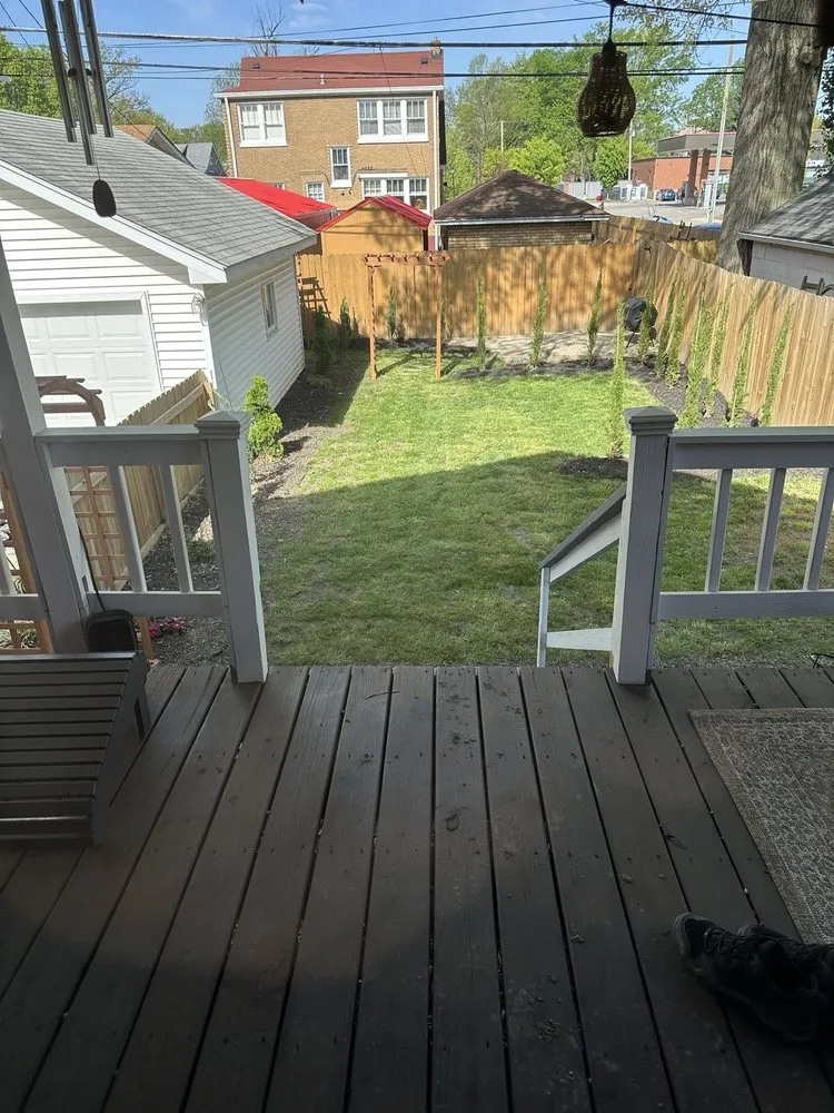 Custom garden landscaping in Simpsonville, KY by Julio Tree Service & Landscape