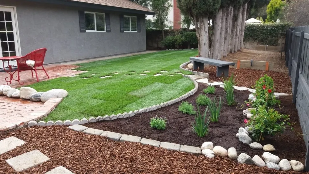 Reliable yard maintenance in Simi Valley, CA by Julio's Landscaping
