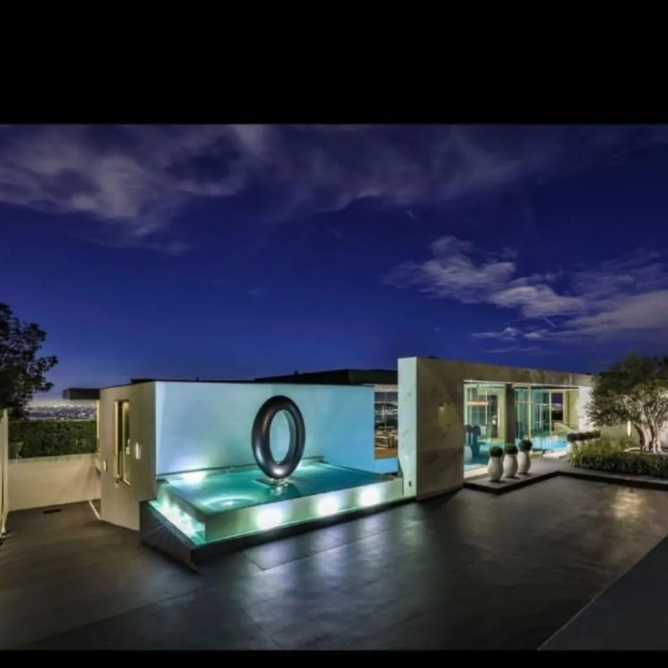 Affordable yard maintenance in St. Louis, MO - JUM Concrete & Lanscaping & Construction