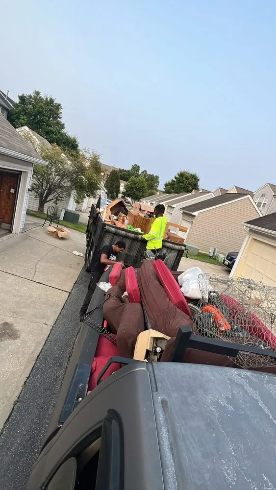 Top-rated yard cleanup service for year-round maintenance in Indian Head, MD by Jungle Boyz