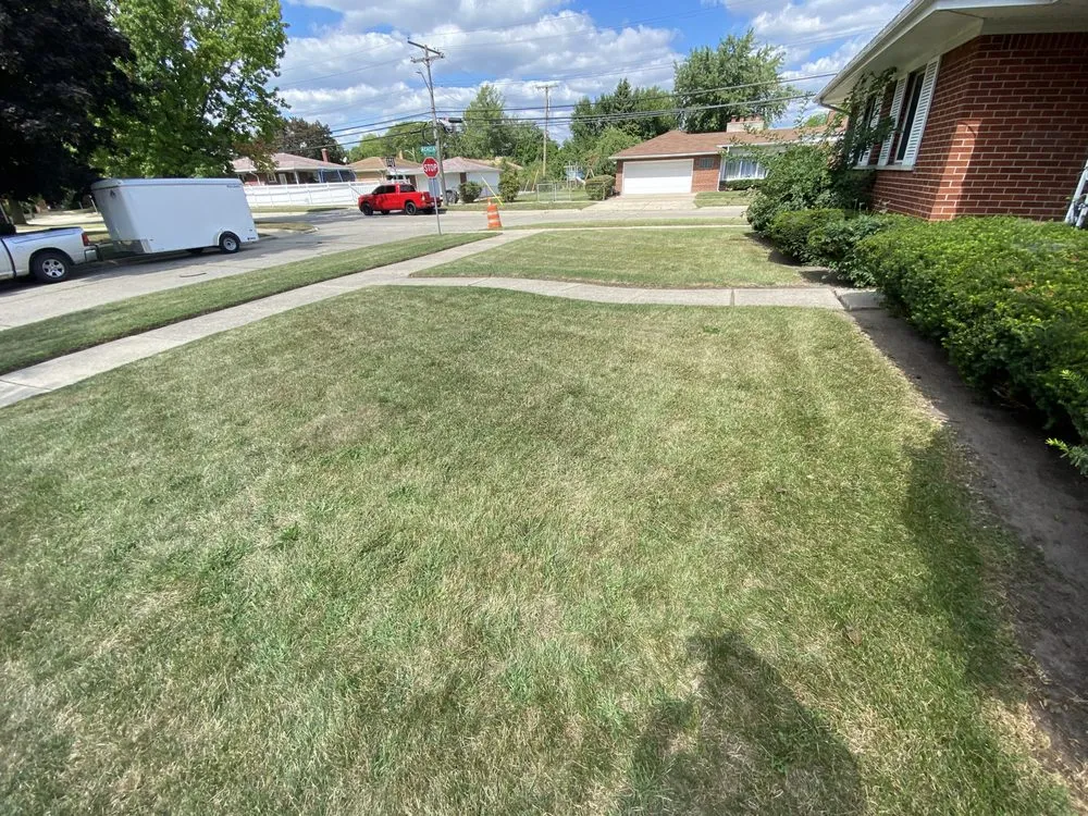 Custom garden landscaping for residential properties across Detroit, MI - Jungle Kutz